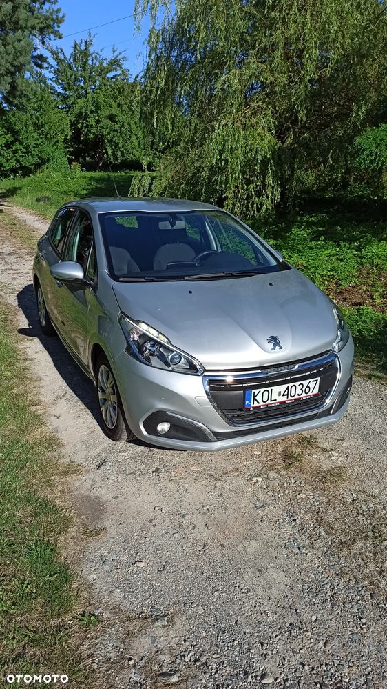 Peugeot 208 - 2