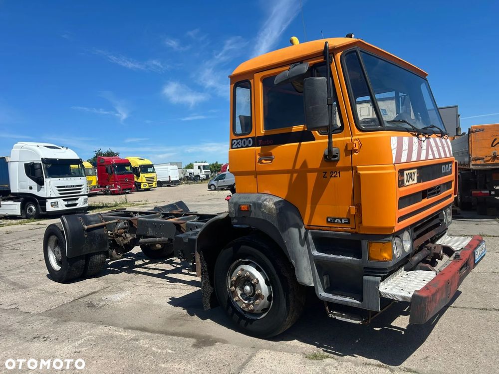 DAF 2300 - 2