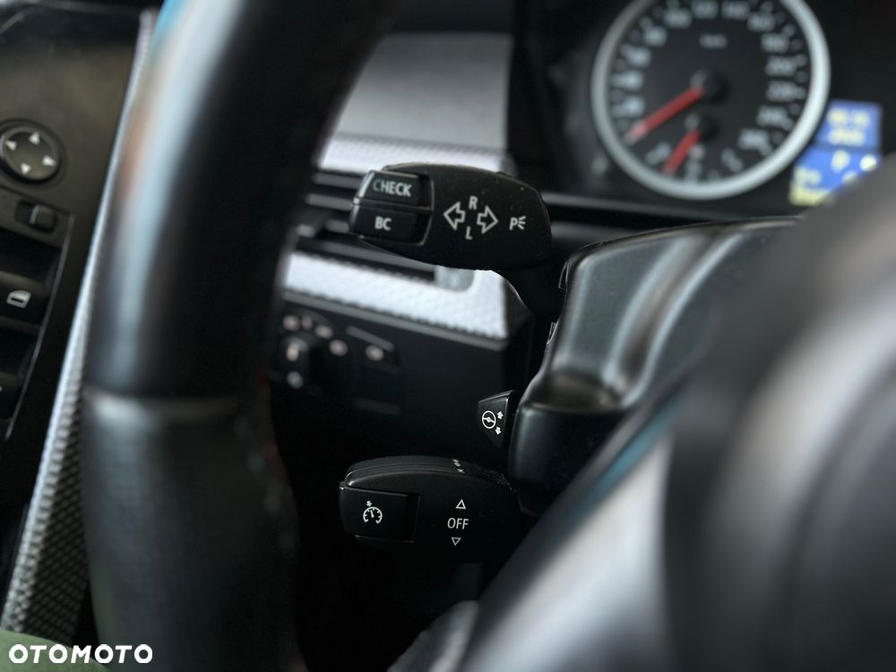 BMW Seria 5 - 36