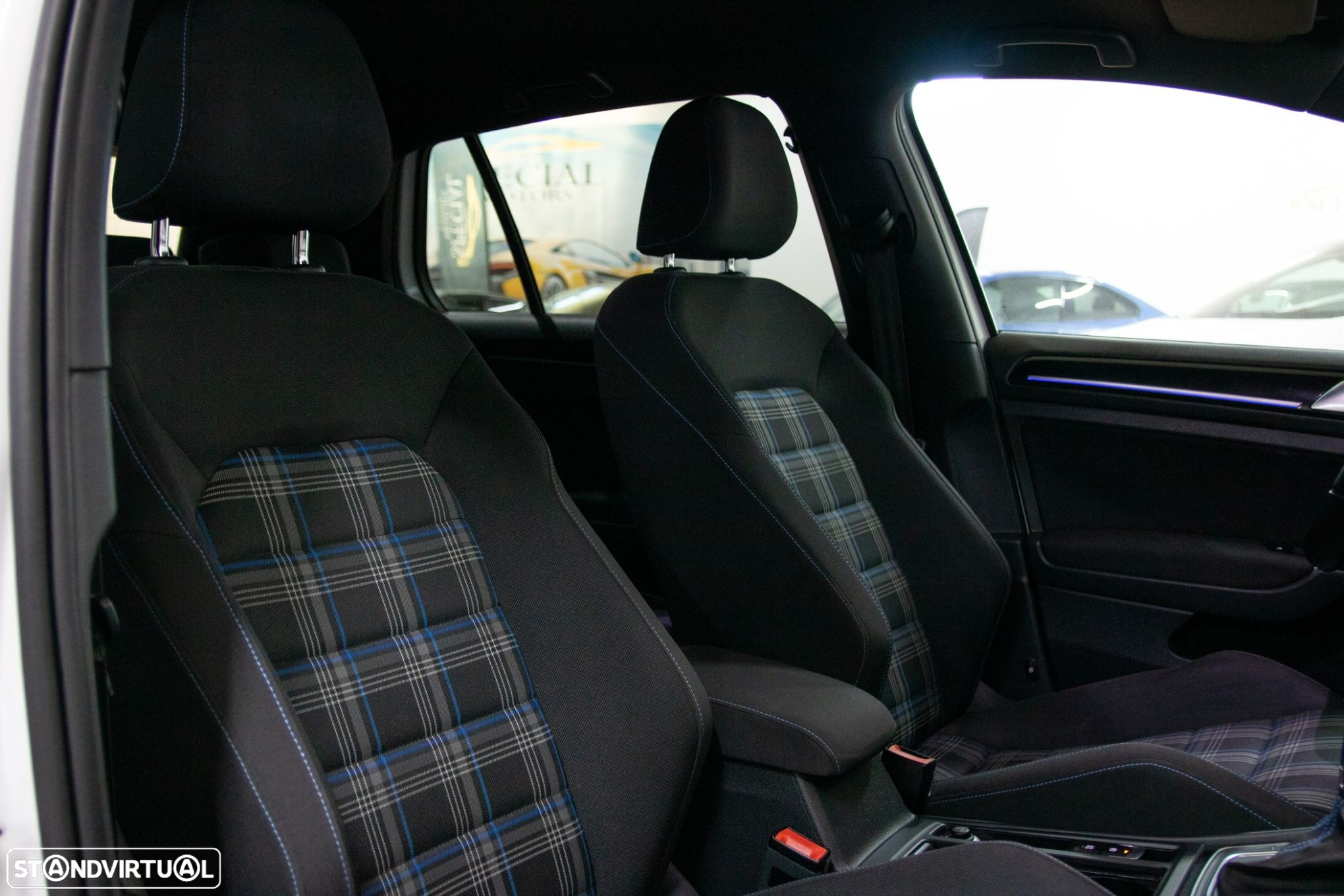 VW Golf 1.4 GTE Plug-in - 20