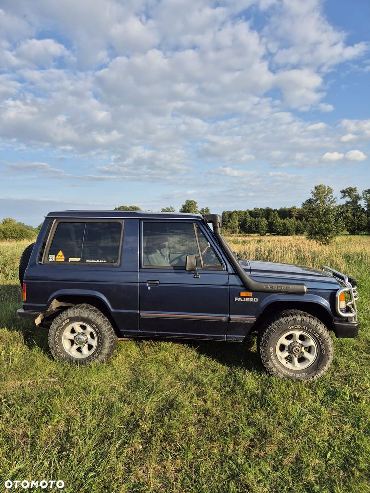 Mitsubishi Pajero - 3