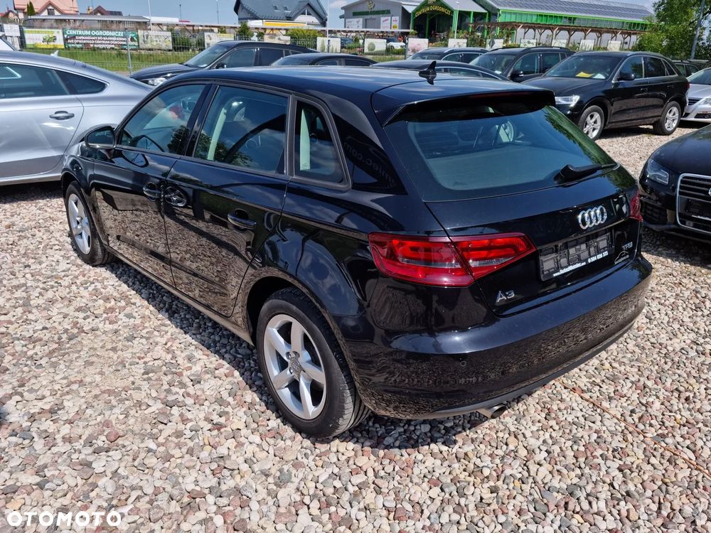 Audi A3 1.2 TFSI Attraction - 11