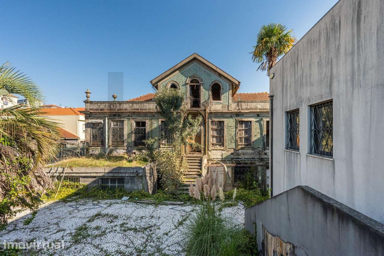 ️ TERRENO COM PROJETO APROVADO | ZONA ARU | 17 FRAÇÕES + 24 LUGARES - Grande imagem: 2/25