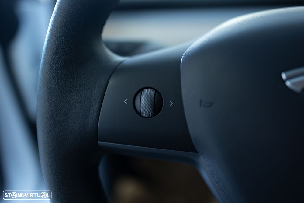 Tesla Model 3 Standard RWD Plus - 16