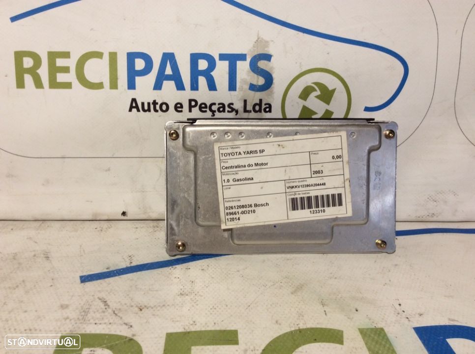 Centralina de motor Toyota Yaris 1.0i referência 0261208036 - 2