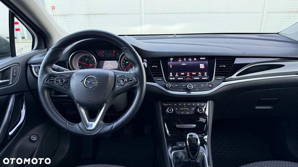 Opel Astra 1.6 BiTrb D (CDTI) Start/Stop Innovation - 22