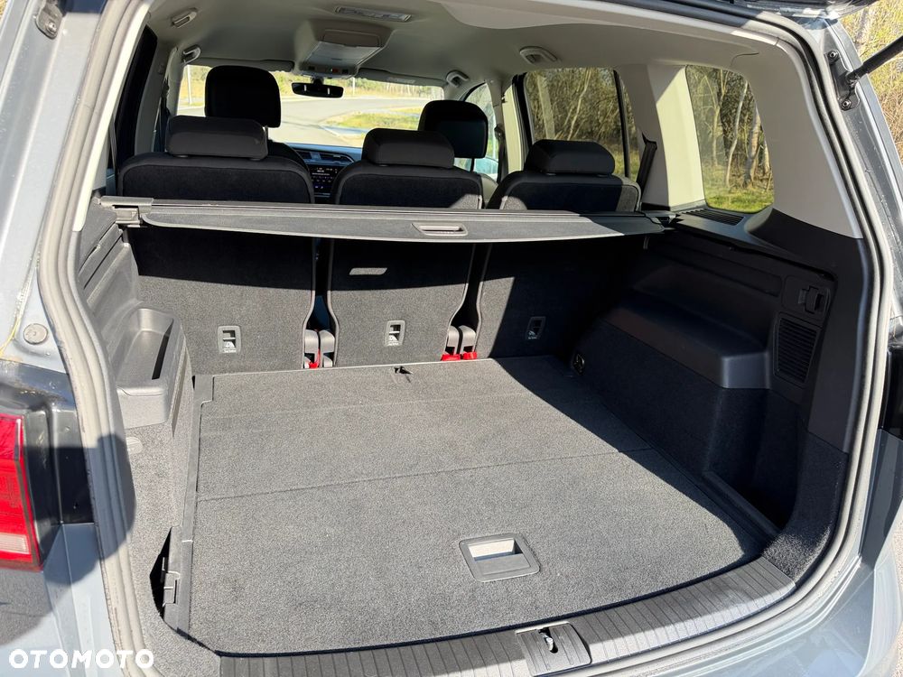 Volkswagen Touran 1.5 TSI EVO Comfortline DSG - 37