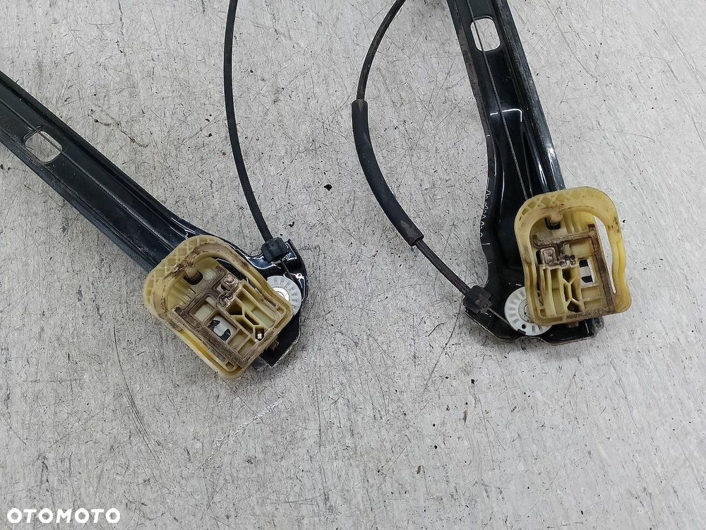 PODNOŚNIK SZYBY PRAWY PRZÓD SKODA RAPID II 5JA959812J - 2