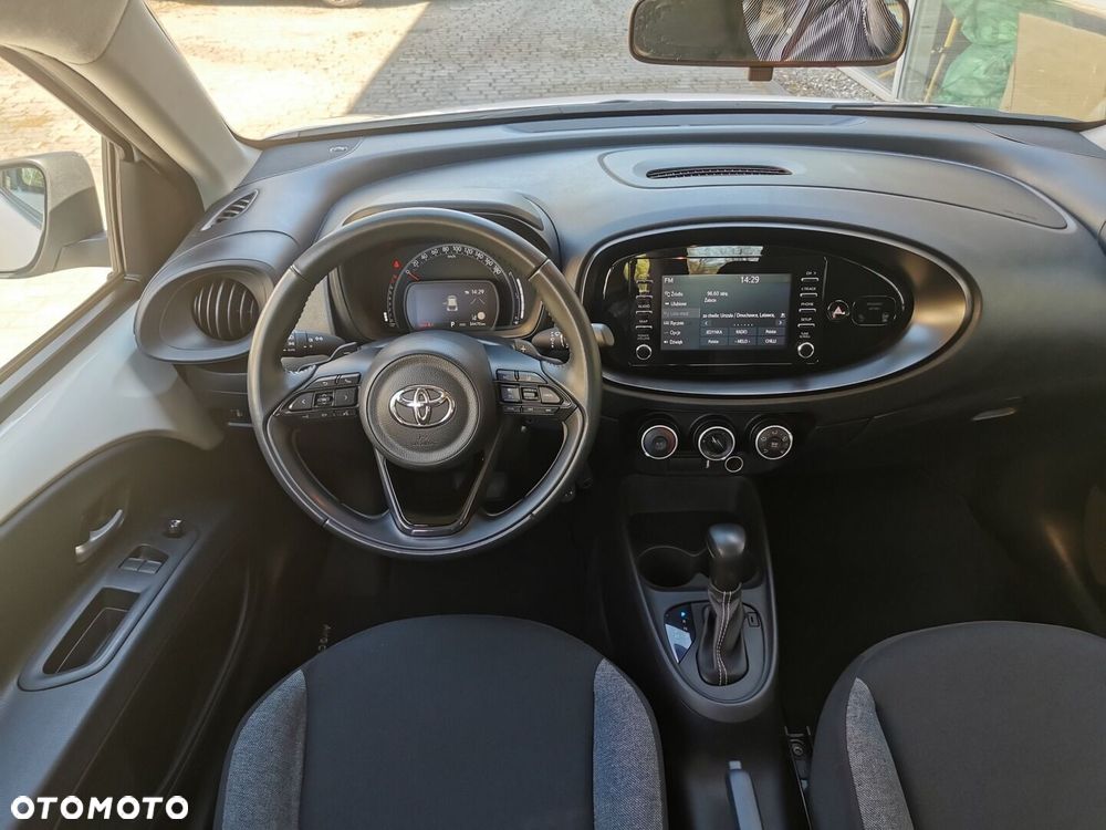 Toyota Aygo X - 9