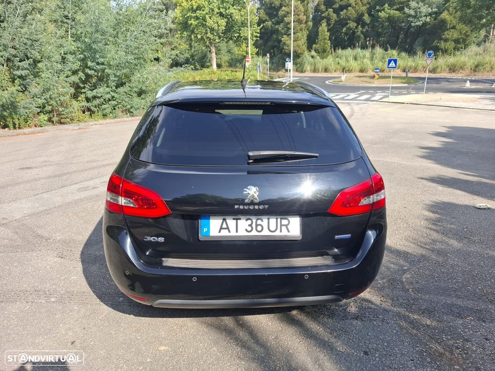 Peugeot 308 SW - 5