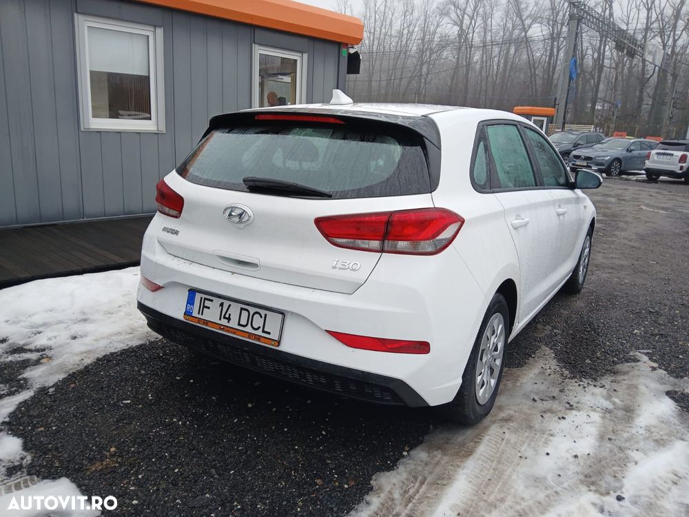 Hyundai i30 1.5 110CP M/T Comfort - 4