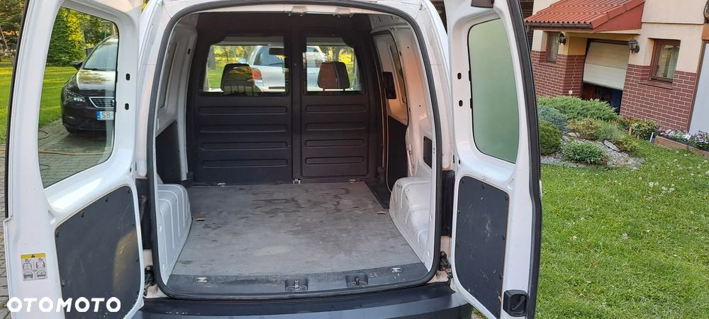 Volkswagen Caddy - 9