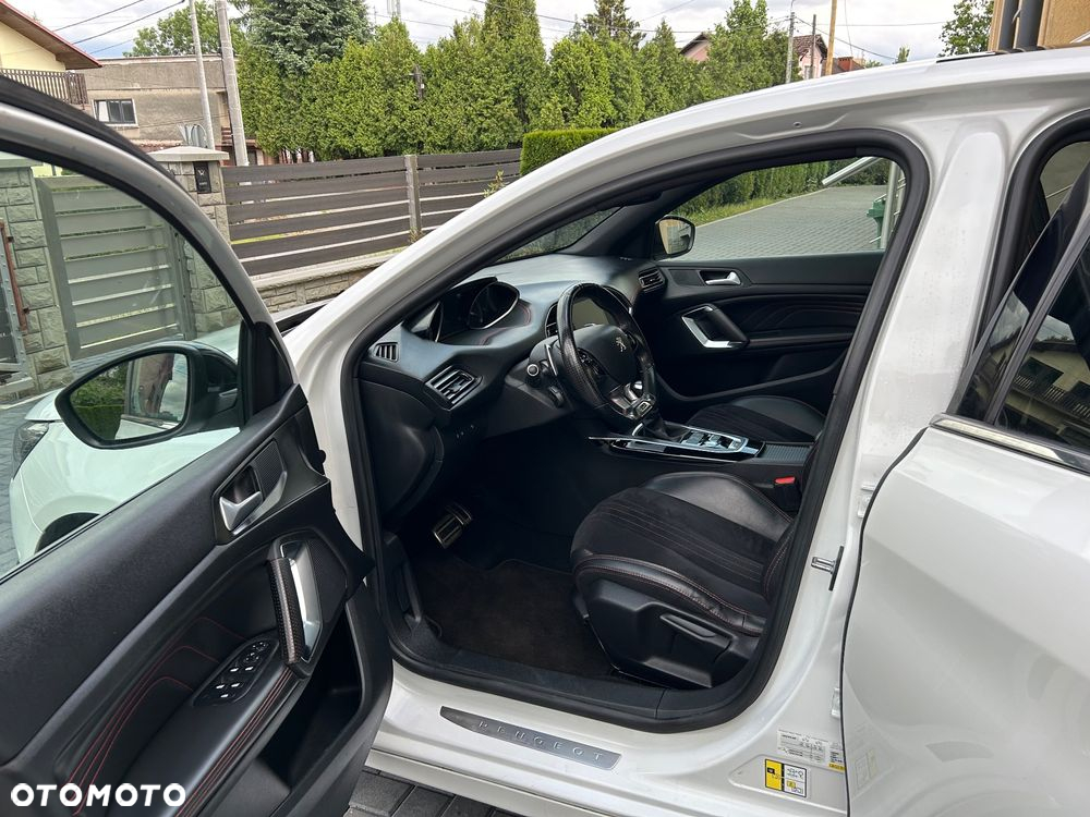 Peugeot 308 BlueHDi 180 EAT6 GT - 22