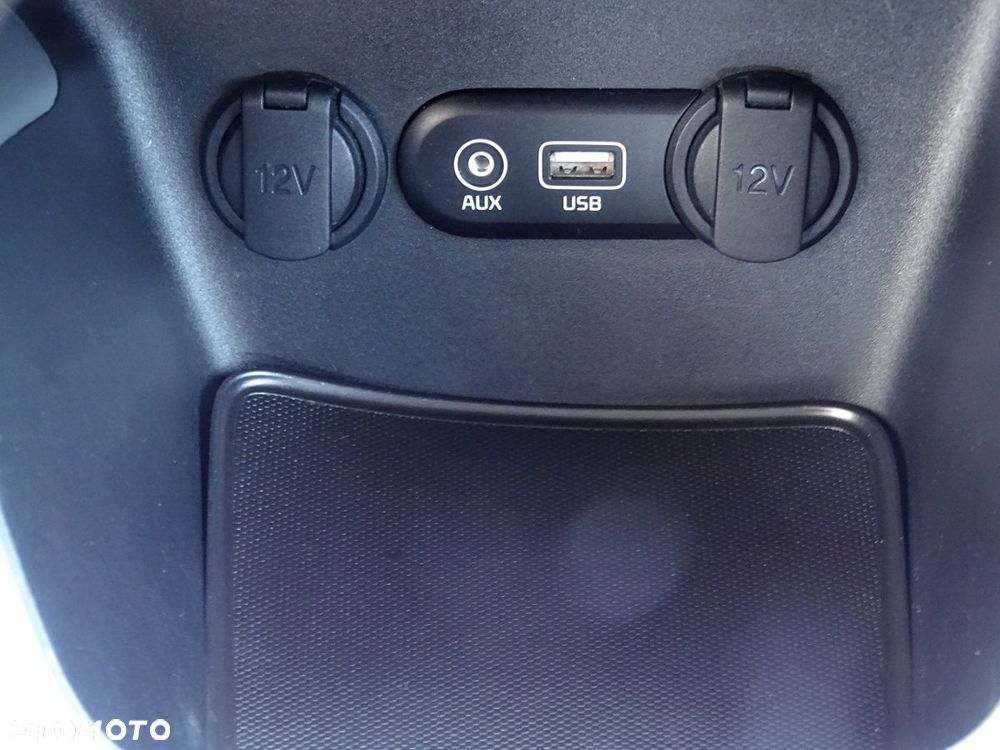 Kia Ceed 1.4 Attract - 20