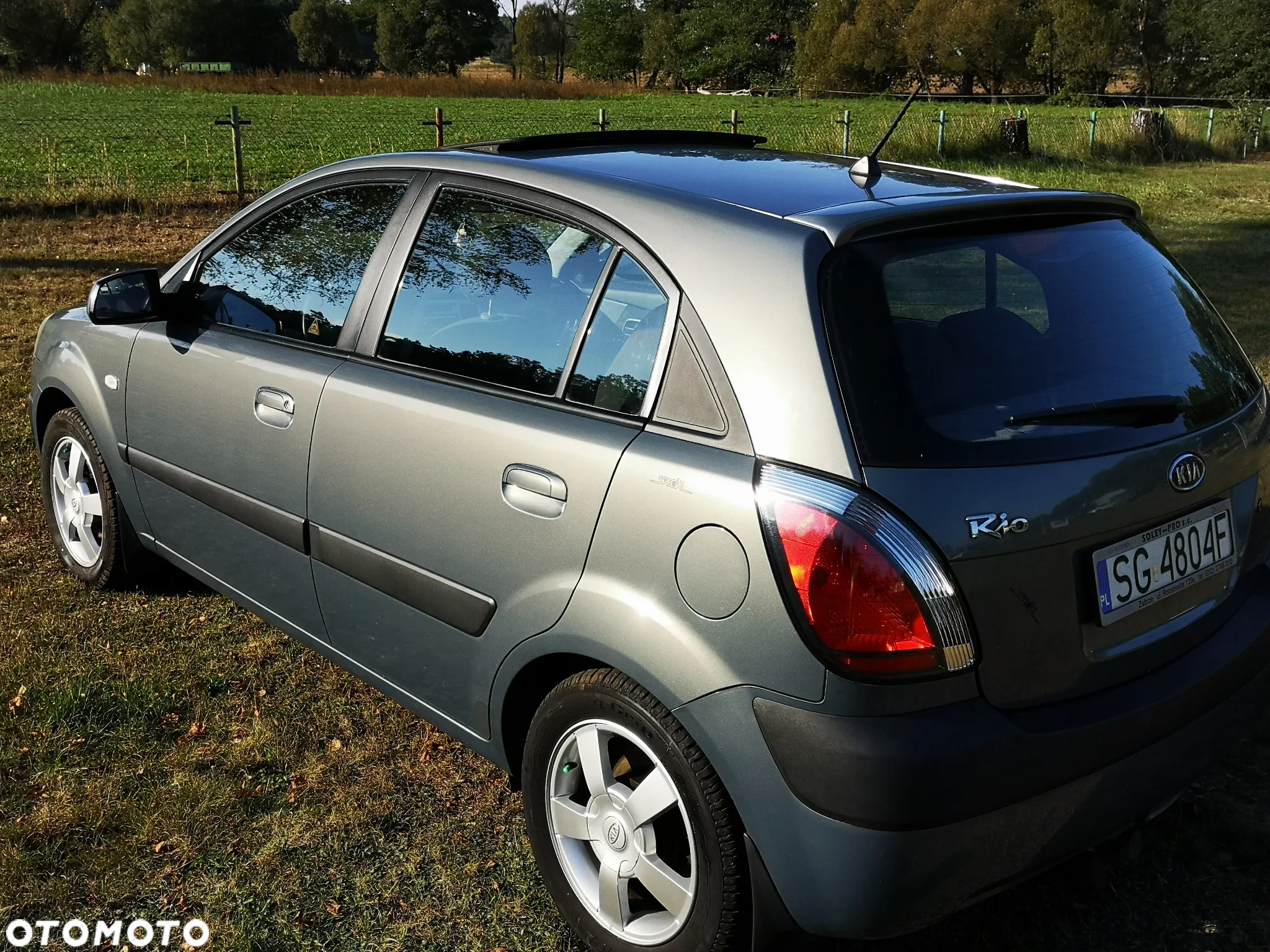 Kia Rio 1.5 CRDi EX - 6