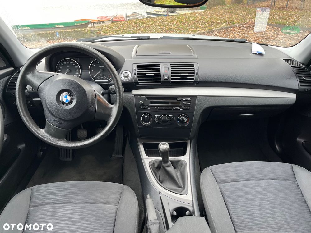 BMW Seria 1 - 16