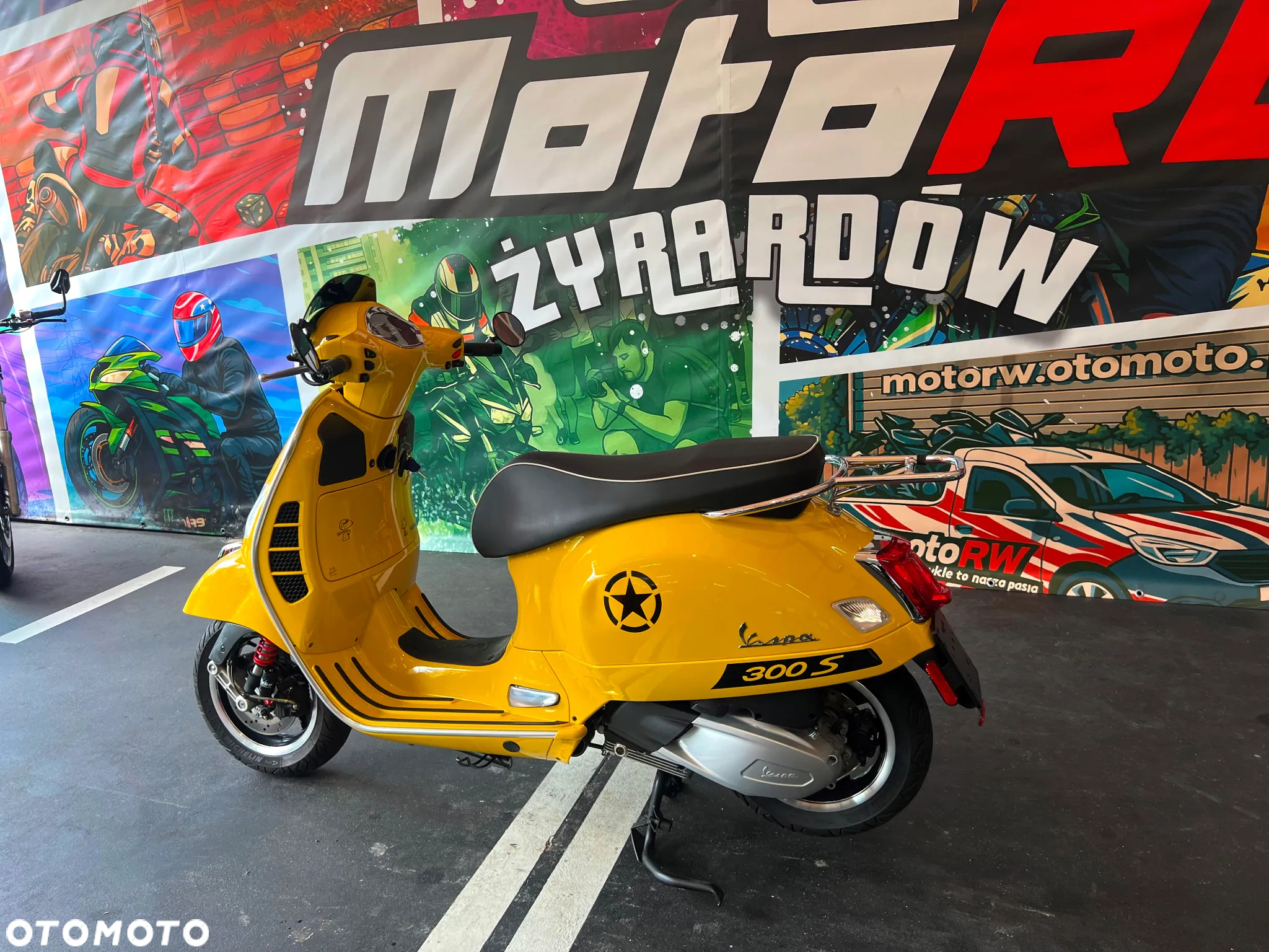 Piaggio Vespa - 24