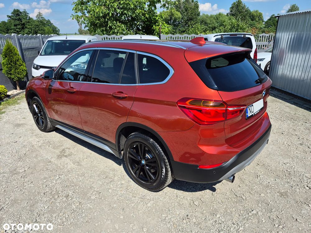 BMW X1 xDrive20i GPF xLine - 4