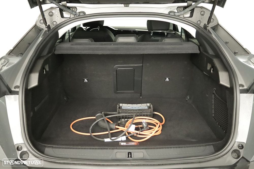 Peugeot 408 1.6 Hybrid Allure e-EAT8 - 24