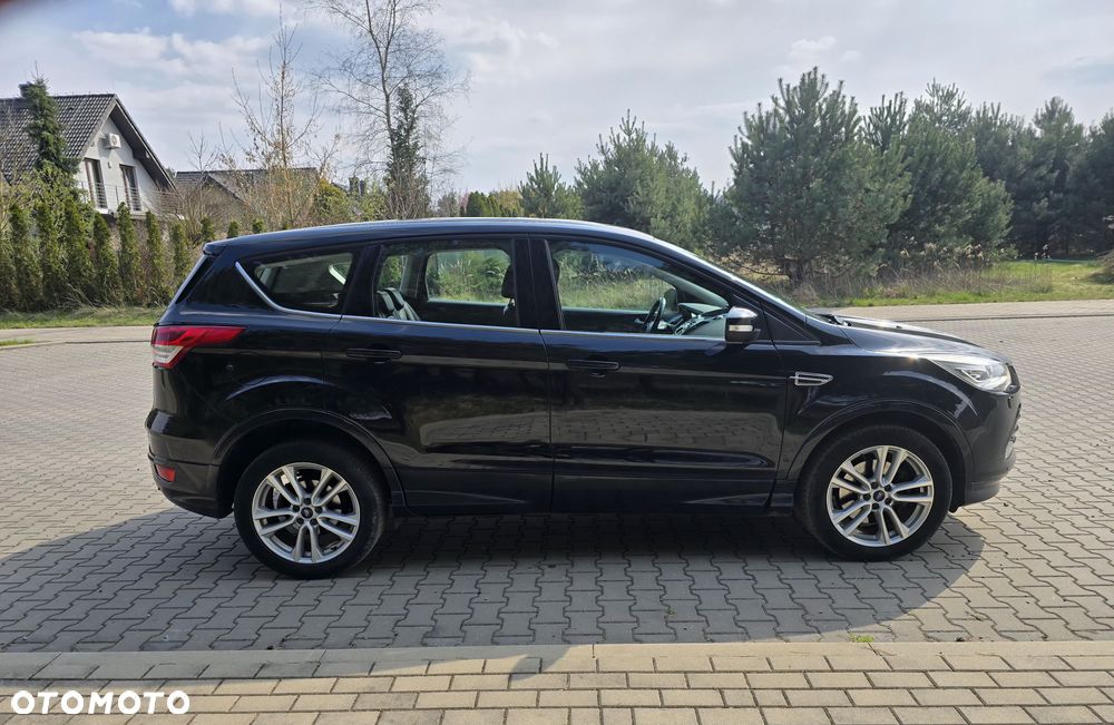 Ford Kuga - 13