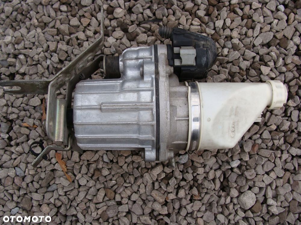 pompa wspomagania opel astra h zafira b 13192897 - 4