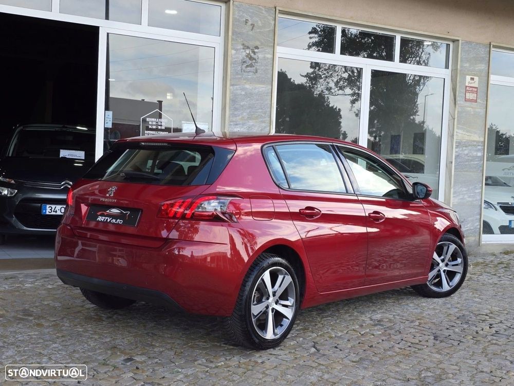 Peugeot 308 1.2 PureTech Active J17 - 23