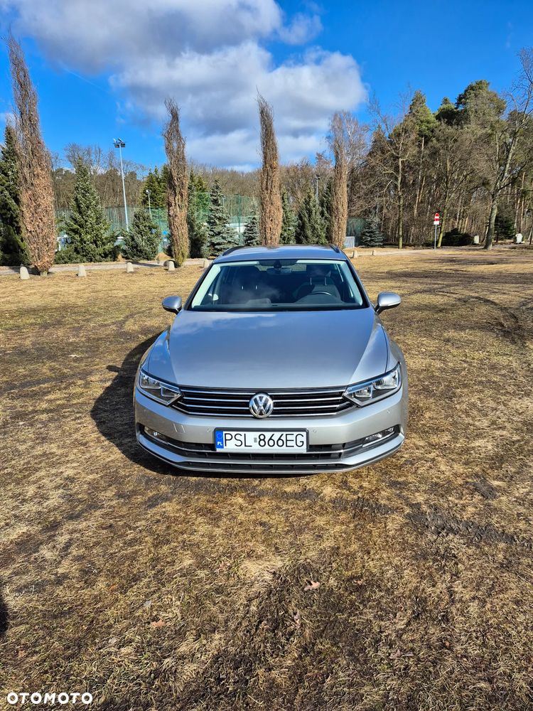 Volkswagen Passat 2.0 TDI BMT Comfortline DSG - 2