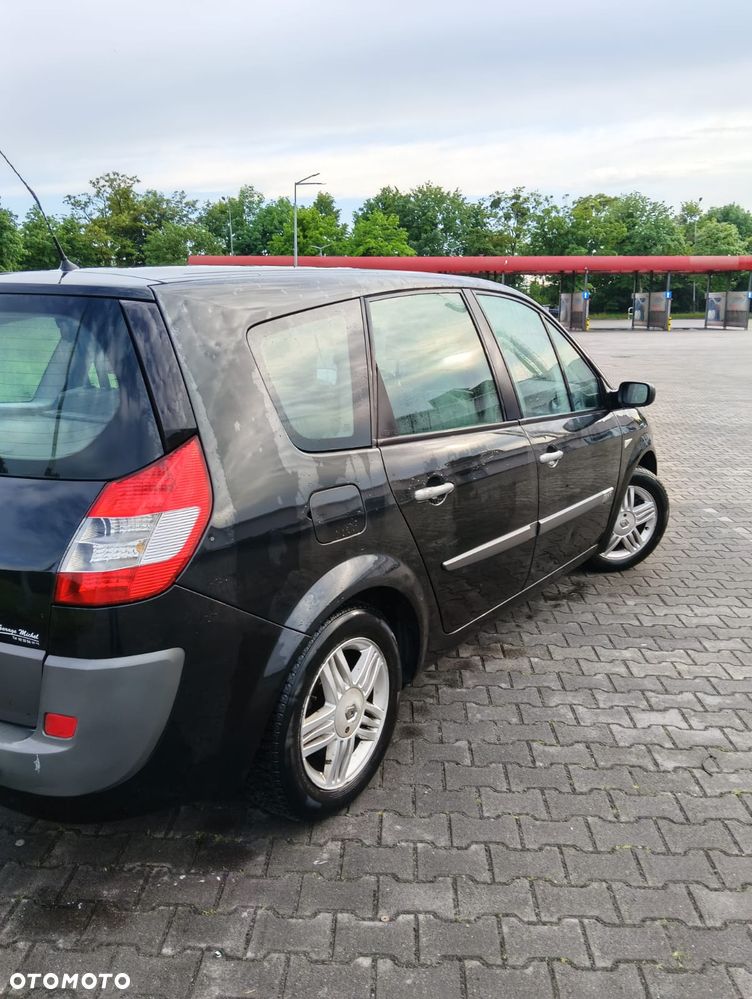 Renault Scenic - 4
