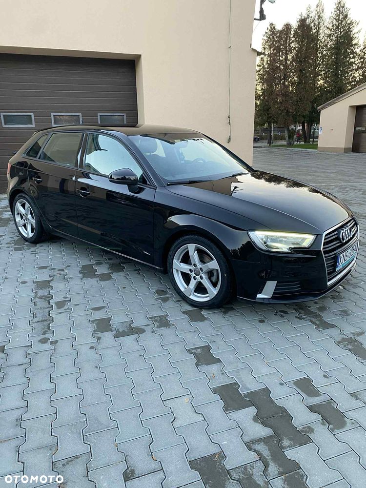 Audi A3 Sportback 1.6 TDI S tronic - 5