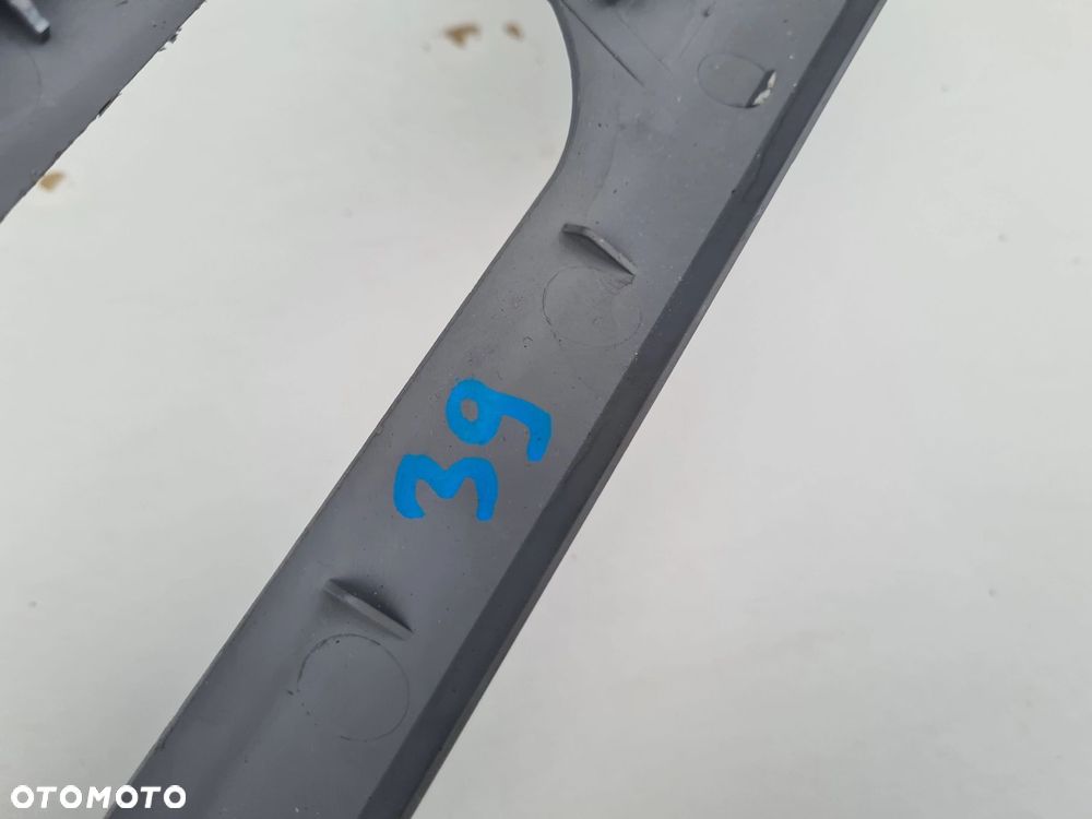 VW T5 MULTIVAN tapicerka osłona boczka lewy przód SZARY 7H5868087 - 5