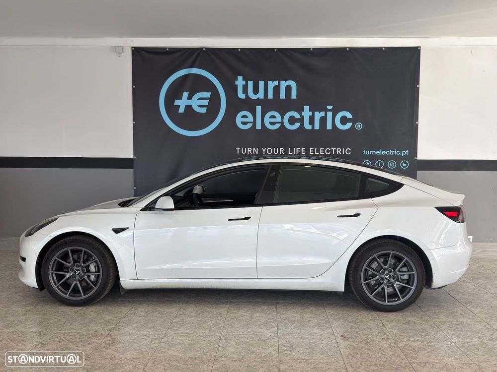 Tesla Model 3 Standard Range Plus RWD - 2