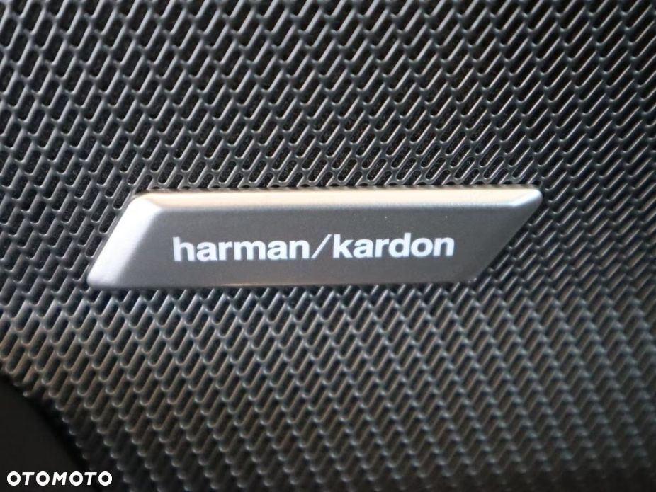 BMW Seria 2 218d M Sport - 12