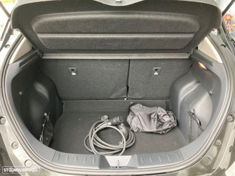 Nissan Leaf N-Connecta - 32