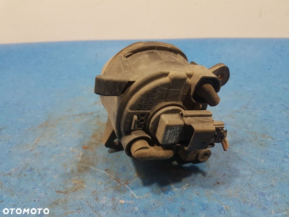 AUDI A4 B8 HALOGEN PRAWY 8T0941700 - 4