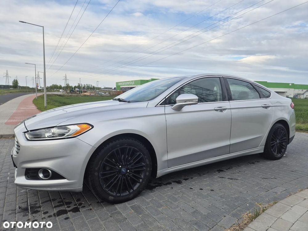 Ford Fusion - 8
