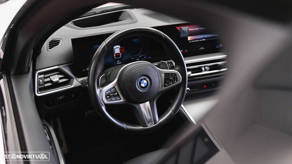 BMW 330 e Aut. M Sport - 55