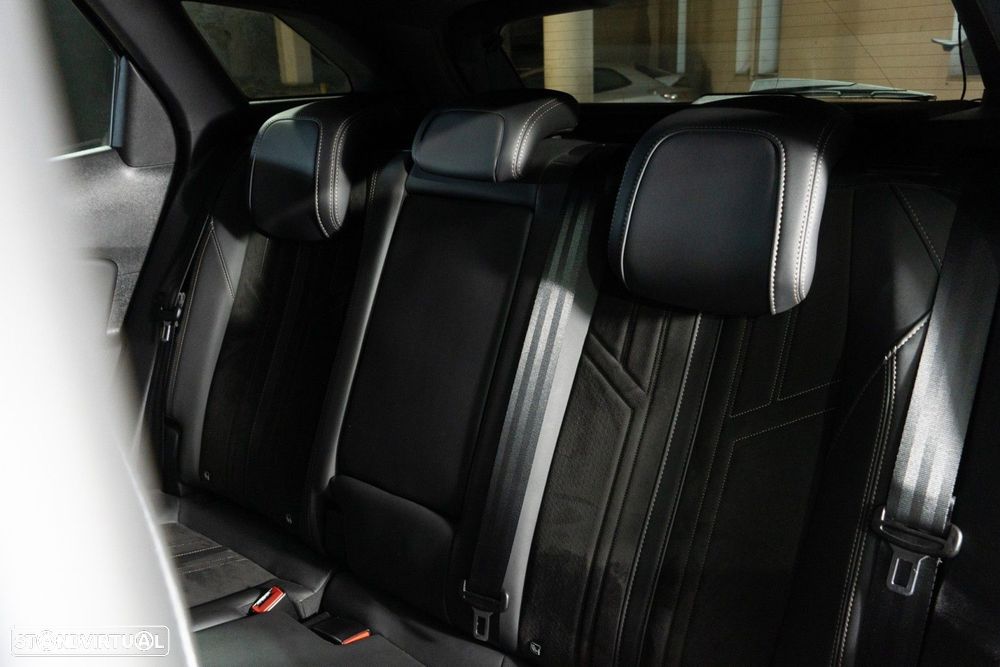 Peugeot 3008 1.5 BlueHDi GT - 10