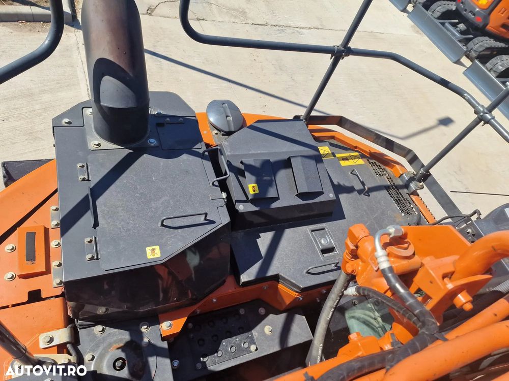 Hitachi ZX135, 2019, 4.880h, LAMA NIVELARE, compact,  15,7tone, Cupla rapida hidraulica, Cupa NOUA, inst picon, 3 camere luat vederi, Ad sapare 6m, Ridica 7,5t, latime 2,49m, Motor Isuzu 104CP, Antifurt, consum 7,8l/h, posibilitate leasing, PROMOTIE 76900EUR - 35