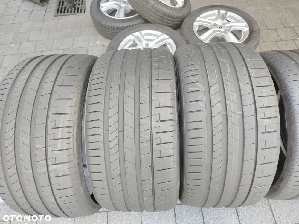 285/30ZR22 101Y Pirelli P ZERO 3szt. 90% bieżnika homologacja AO Mata wygłuszająca - 1