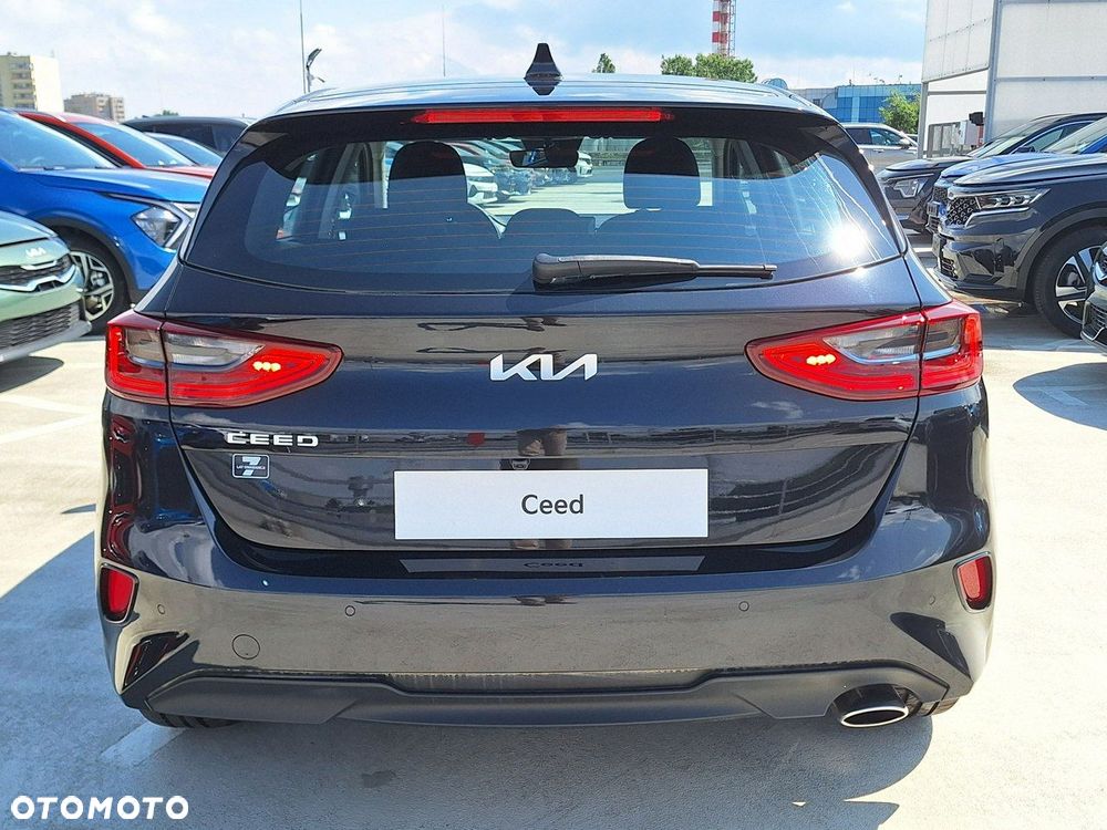 Kia Ceed 1.0 T-GDI M - 6