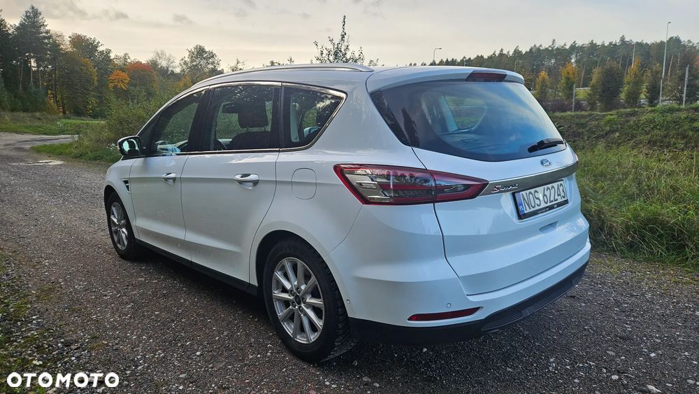 Ford S-Max 2.0 TDCi Titanium PowerShift - 9