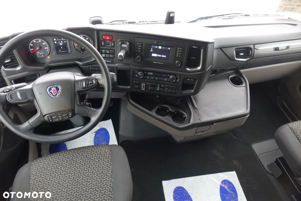 Scania S450 / EURO 6 / MEGA / LOW DECK / AUTOMAT / RETARDER / KLIMATYZACJA POSTOJOWA / LODÓWKA  /  2 ZBIORNIKI 700L / PO KONTRAKCIE - 26