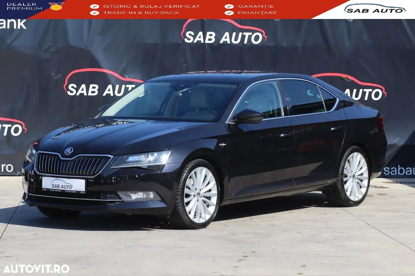 Skoda Superb 2.0 TDI DSG Laurin & Klement - 1