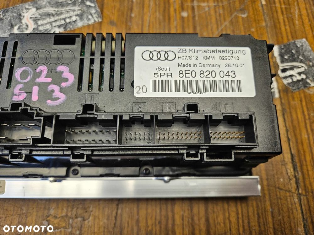 Klimatronik 8E0820043 Panel Sterowania Nawiewu Klimatyzacji Czarny Soul 1 DIN AUDI A4 B6 - 10
