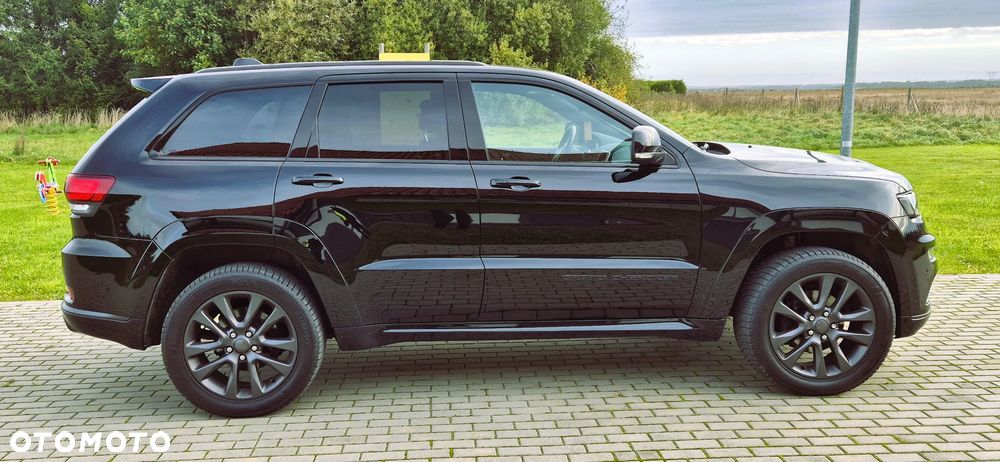 Jeep Grand Cherokee - 4