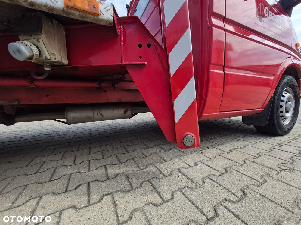 Mercedes-Benz Sprinter - 12