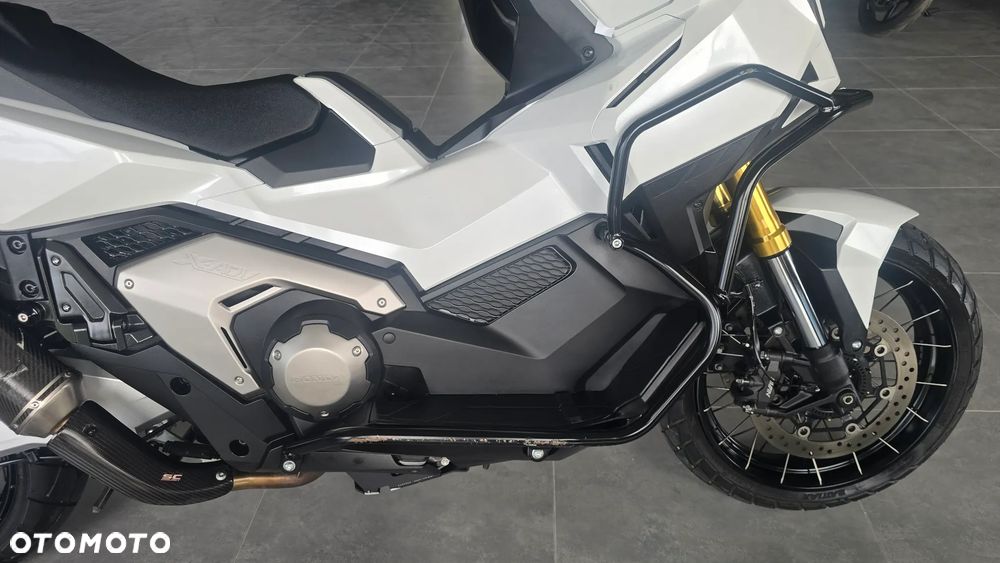 Honda X-ADV - 36