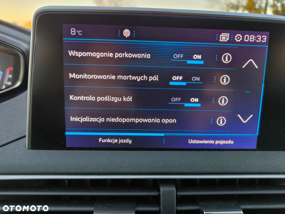 Peugeot 5008 1.5 BlueHDi Allure S&S - 26