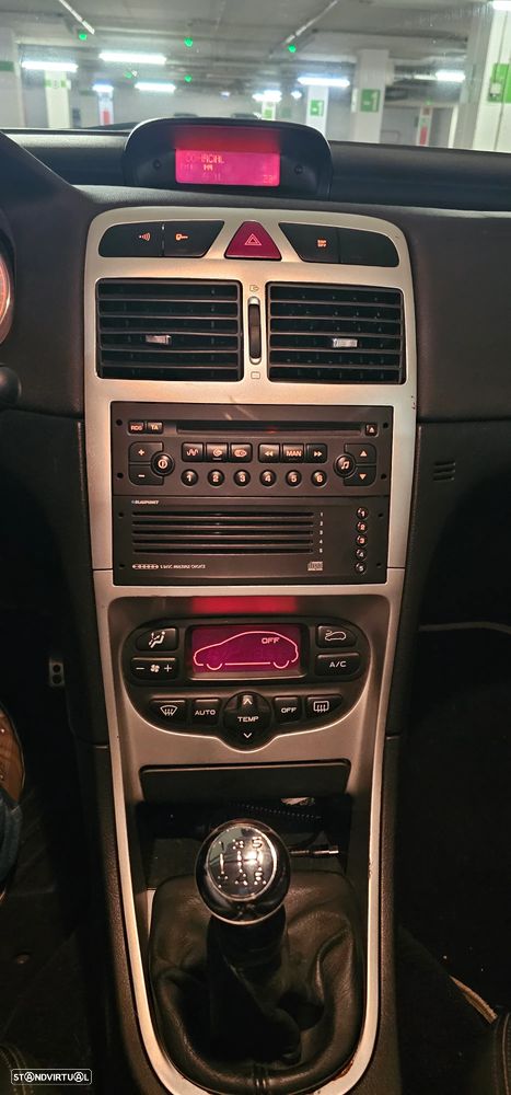 Peugeot 307 2.0 16V XSi - 8