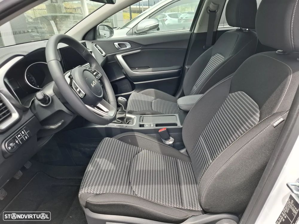 Kia XCeed 1.0 T-GDI Dynamic+ - 10